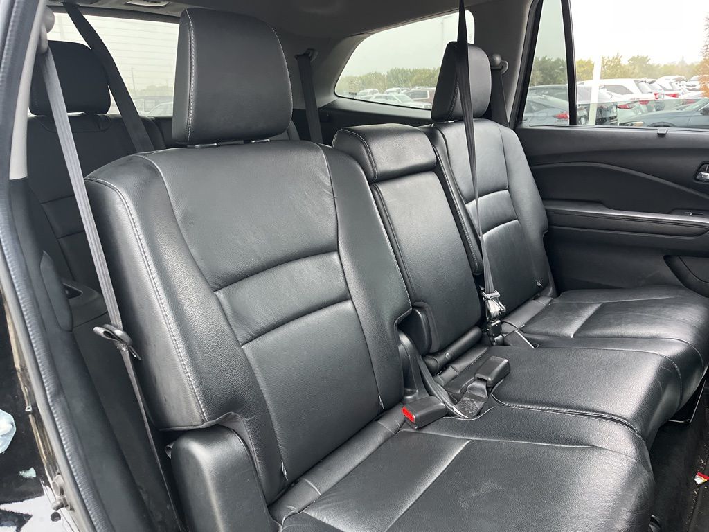 Thumbnail: 2022 Honda Pilot - 26