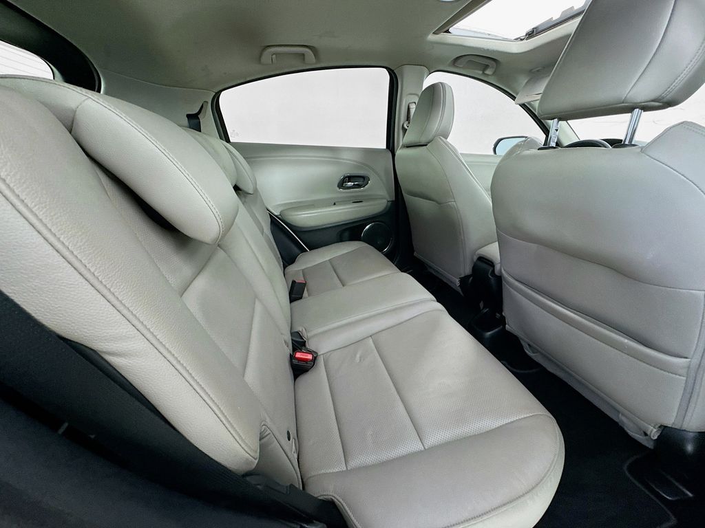 Used Car 2019 Honda Hr-v  Ex-l For Sale Under $20,000 In Austin, Texas