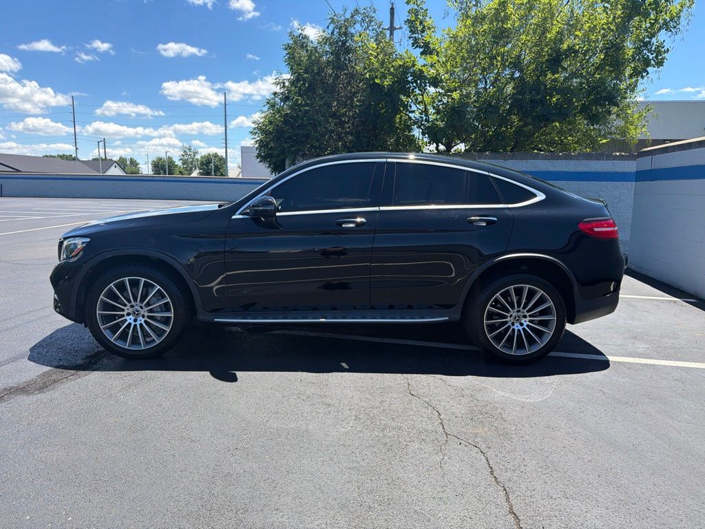 Thumbnail: 2019 Mercedes-Benz GLC - 2