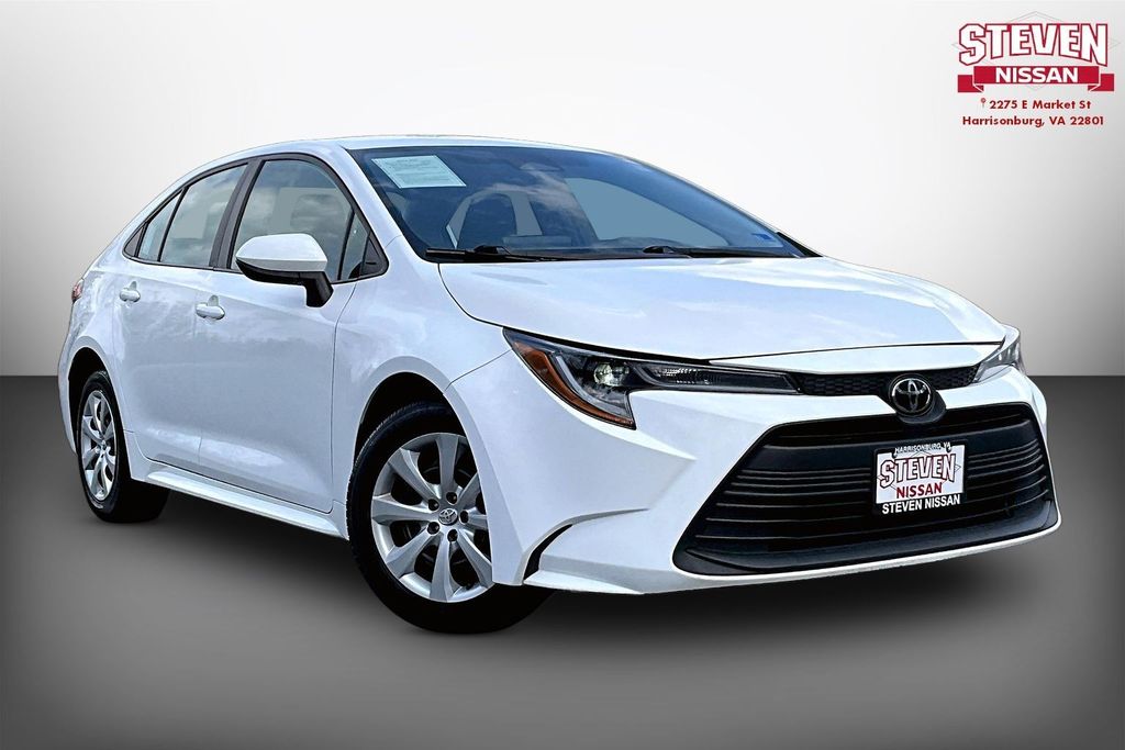 White 2023 Toyota Corolla LE FWD Sedan Front-Wheel Drive Continuously Variable Transmission