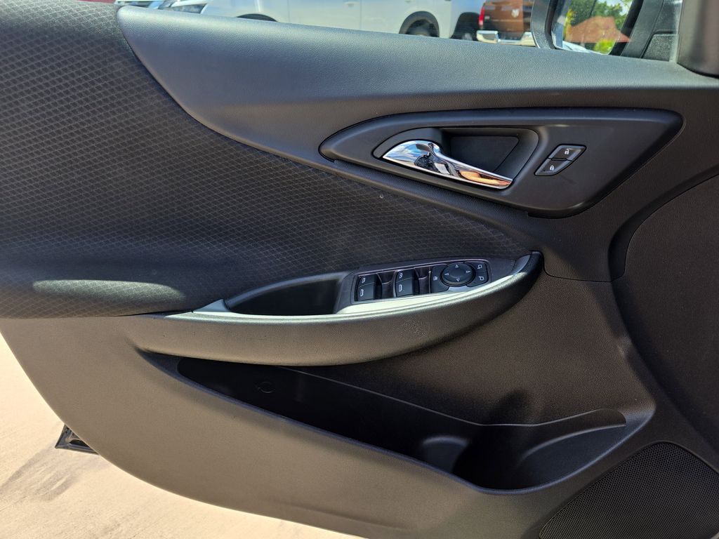 2024 Mosaic Black Metallic Chevrolet Malibu LT FWD Sedan