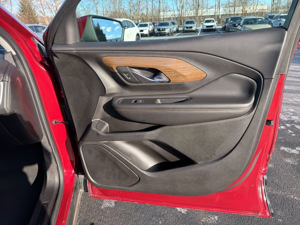 Thumbnail: 2018 GMC Terrain - 25