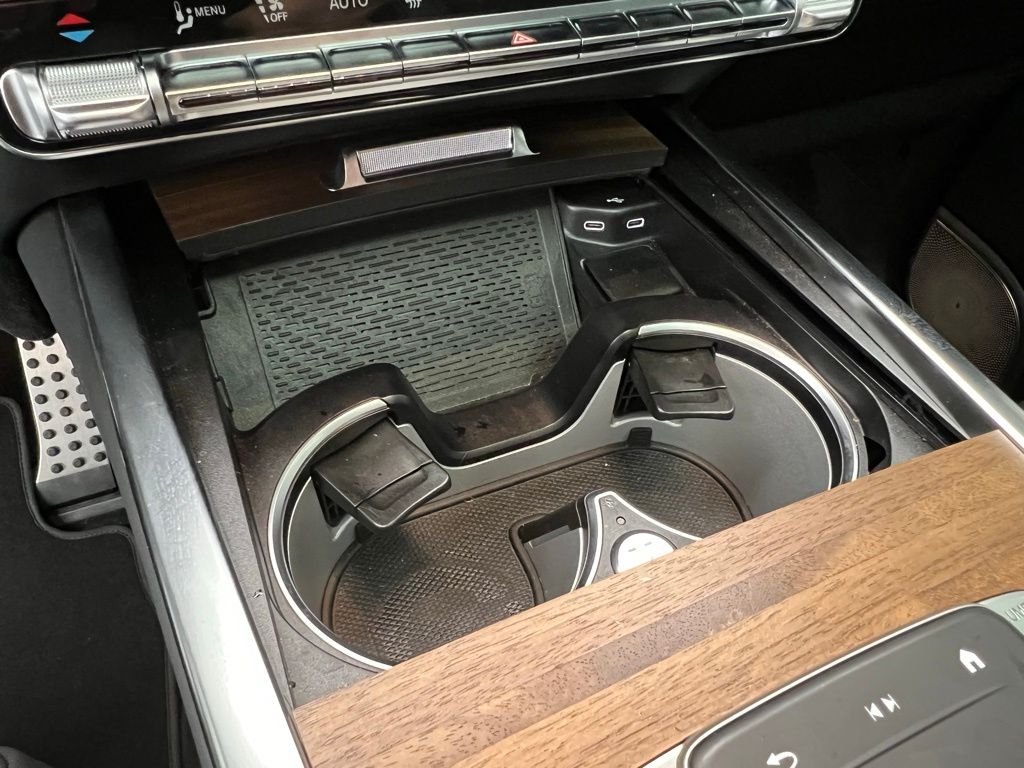 Thumbnail: 2025 Mercedes-Benz G-Class - 12