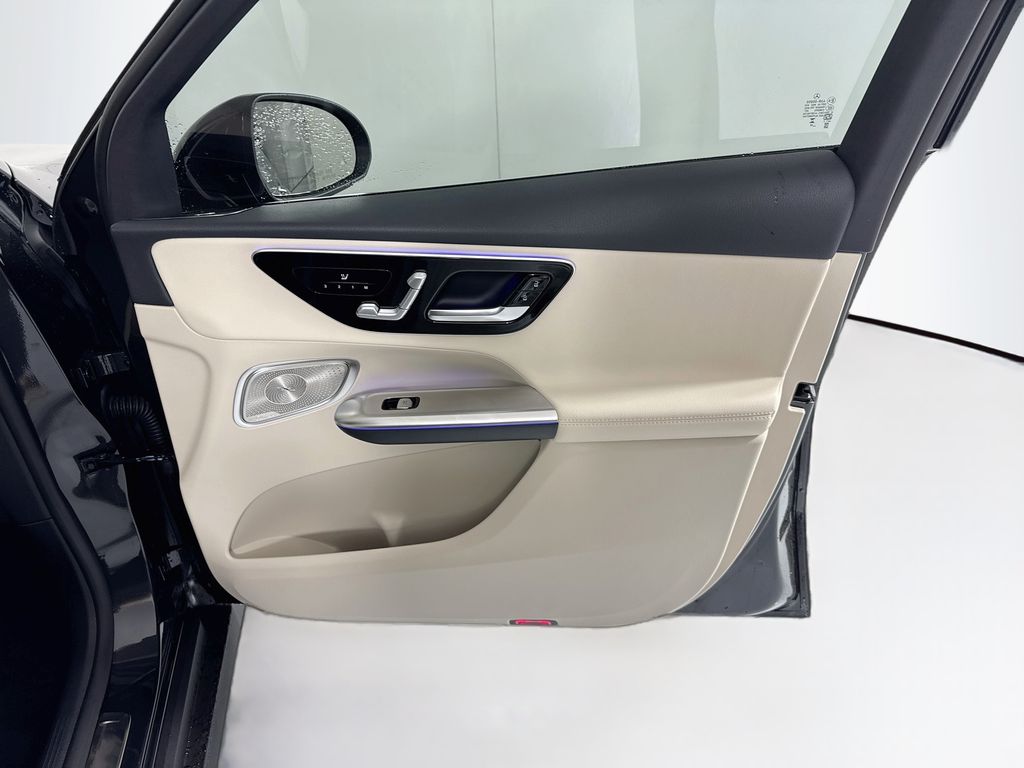 New 2027  Mercedes-Benz GLC 300 image 26