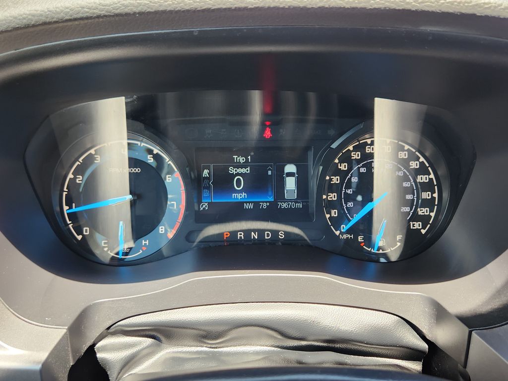 View vehicle photo 7