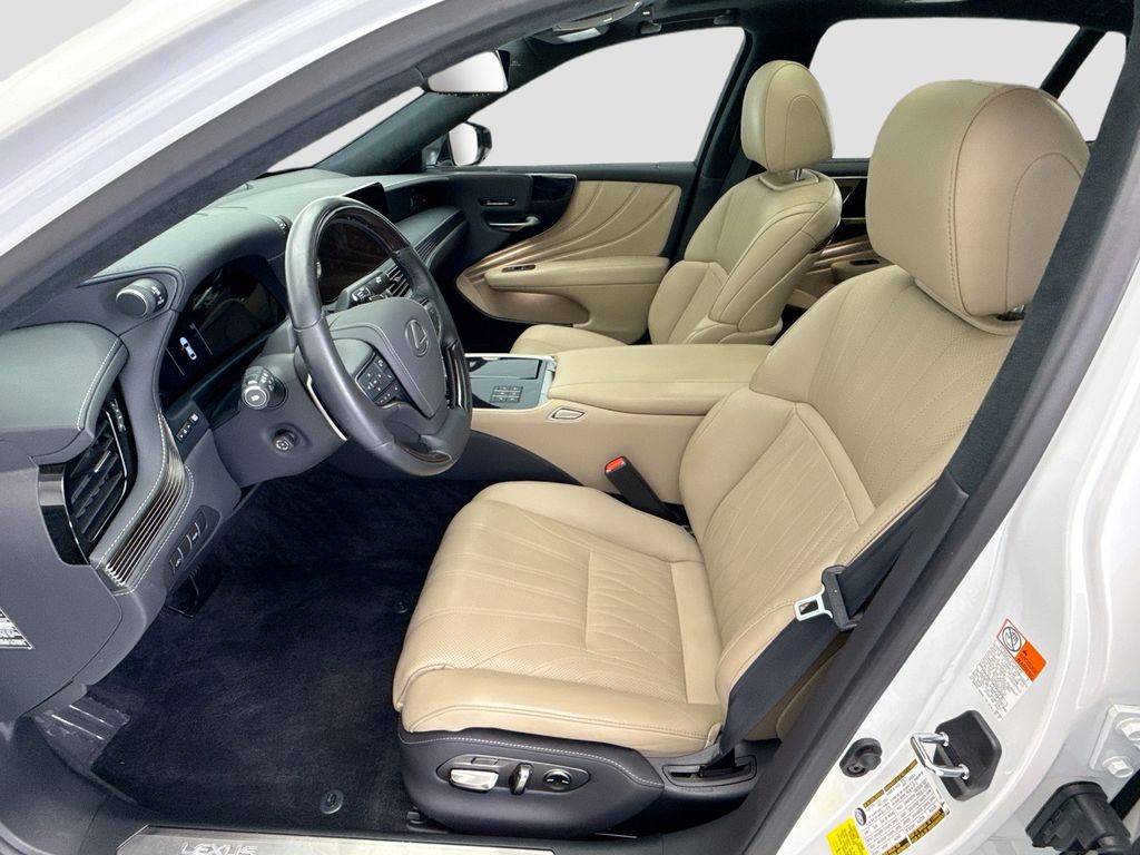 Thumbnail: 2024 Lexus LS - 17