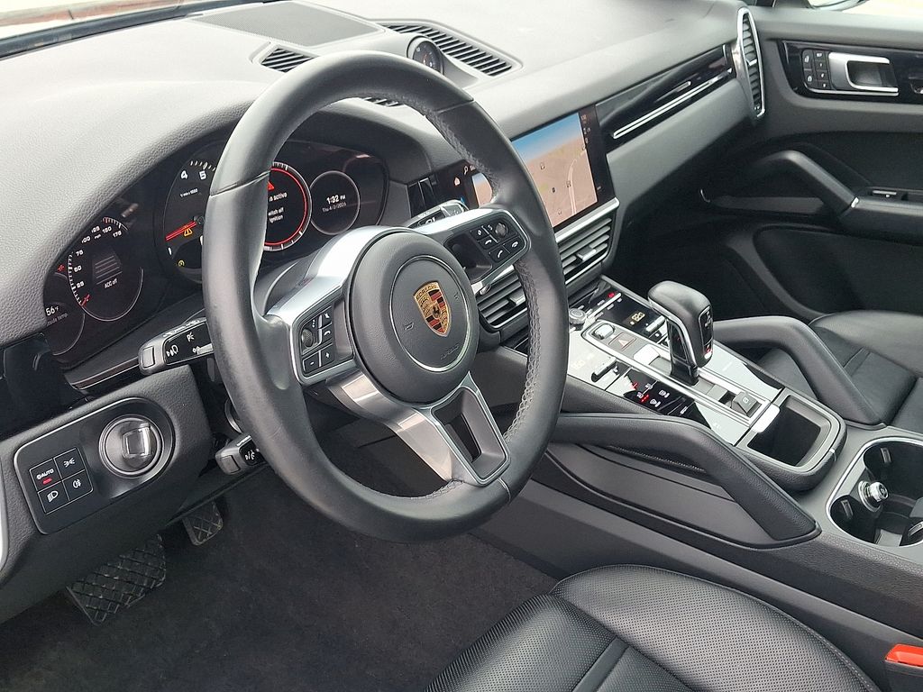 Thumbnail: 2023 Porsche Cayenne - 4