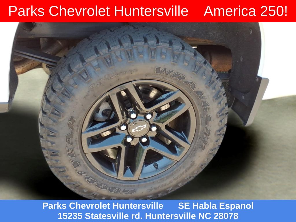 ChevroletSilverado 150035