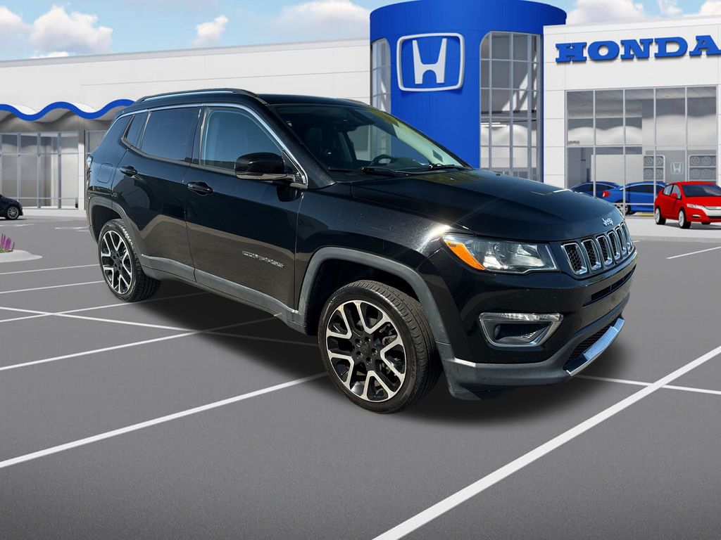 Diamond Black Crystal Pearlcoat 2018 Jeep Compass Limited 4WD SUV / Crossover Four-Wheel Drive 9-Speed Automatic