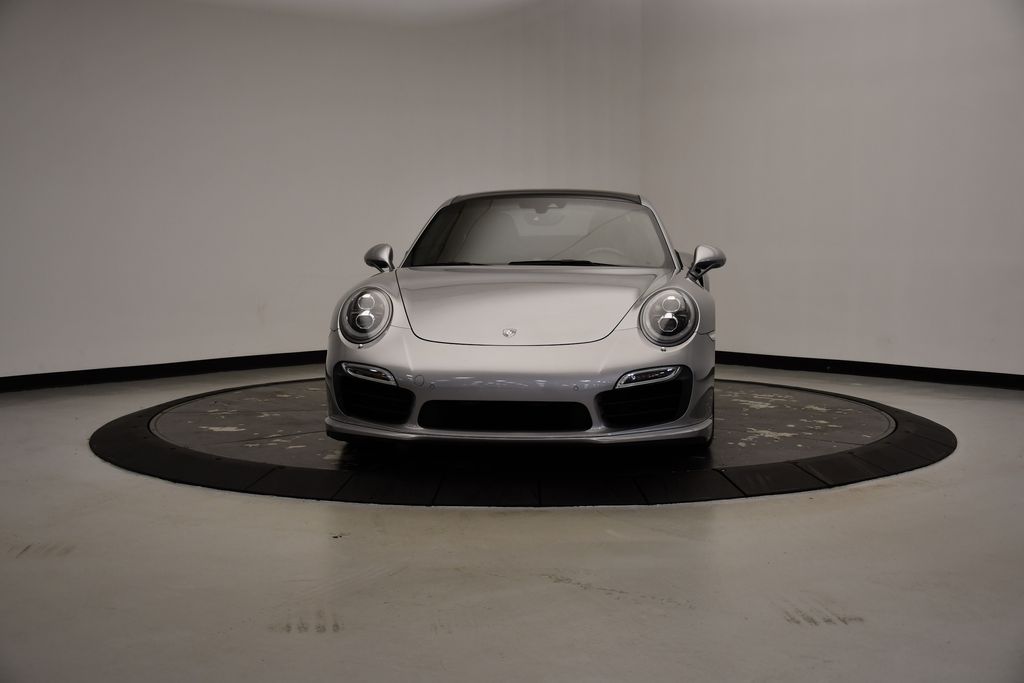 2015 Porsche 911 Turbo S 8