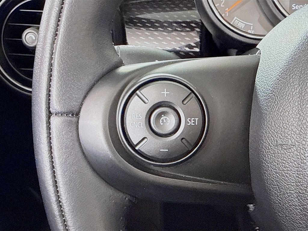 Thumbnail: 2018 MINI Cooper - 19