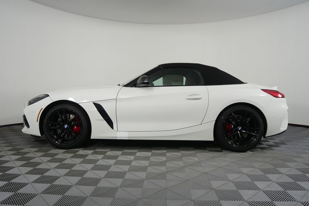 Thumbnail: 2026 BMW Z4 - 7