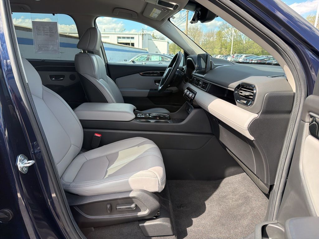 Thumbnail: 2025 Honda Pilot - 24