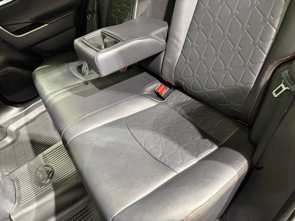 Thumbnail: 2023 Toyota RAV4 - 19