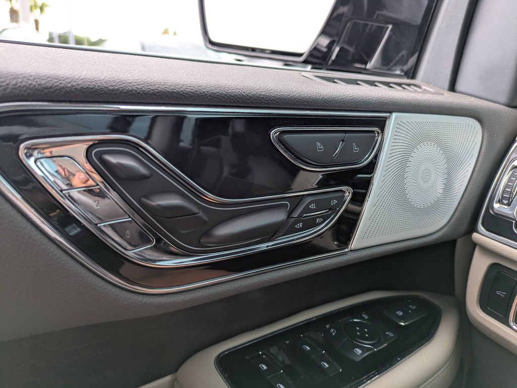 2023 Lincoln Navigator Reserve L