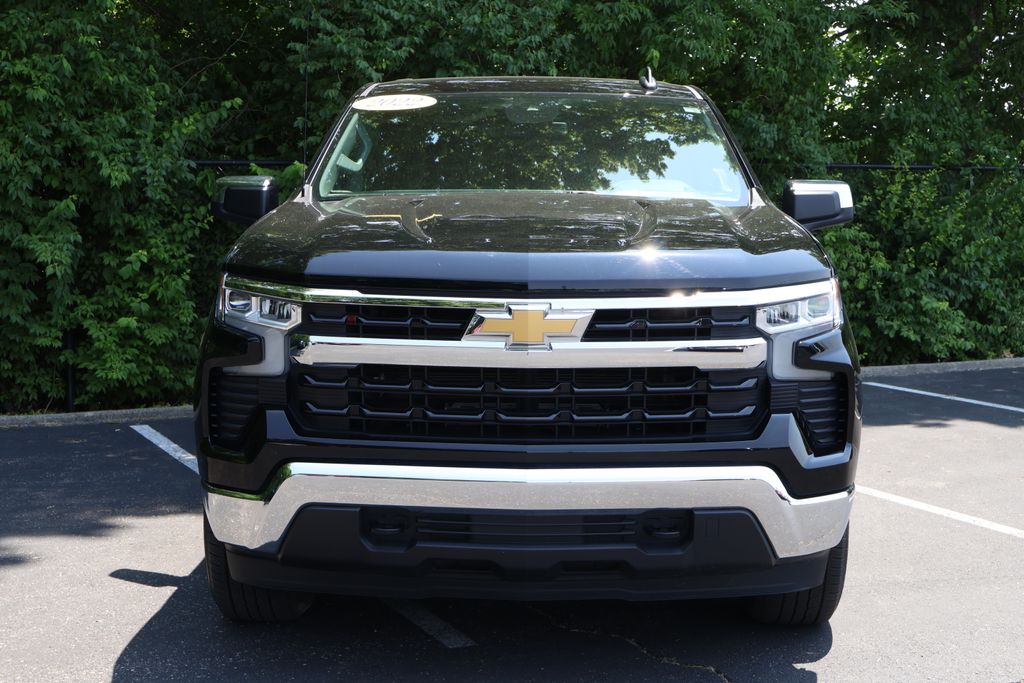 2022 Chevrolet Silverado 1500 LT 2