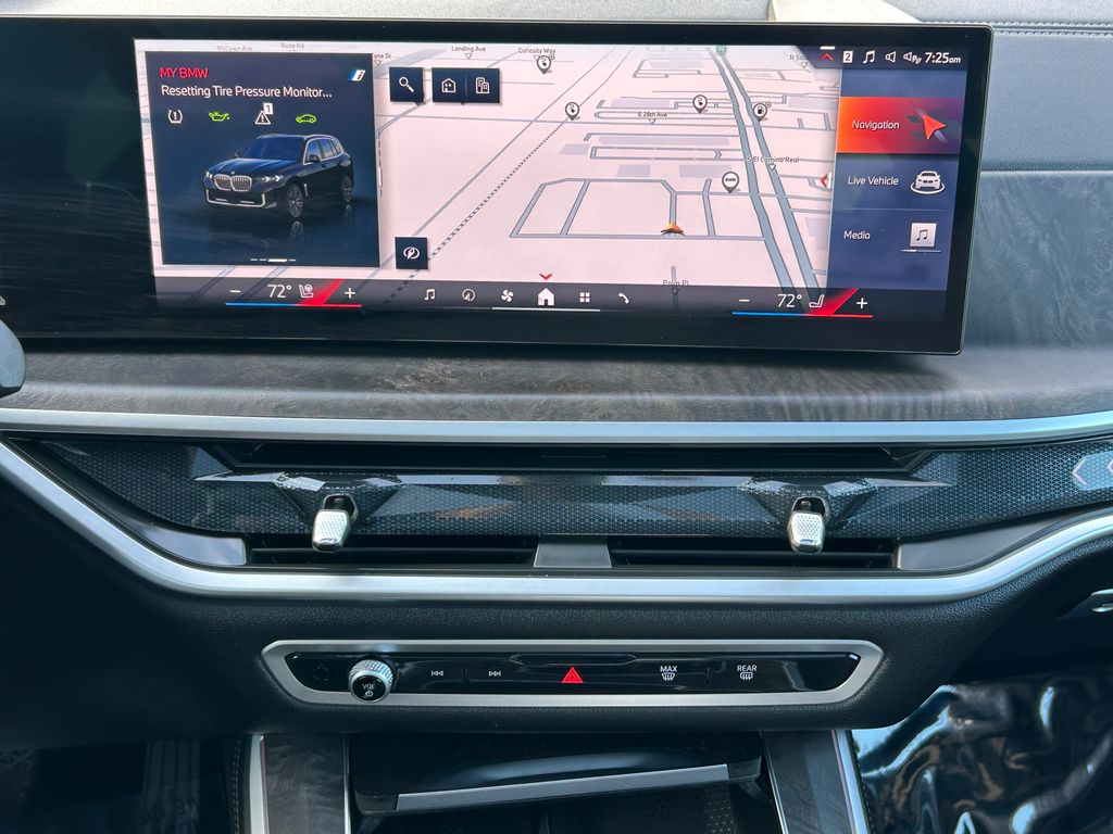 2025 BMW X5 xDrive50e 25