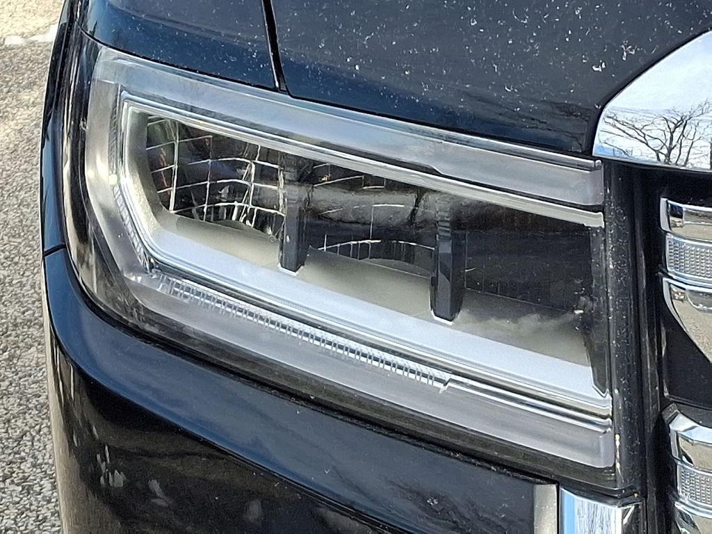 Thumbnail: 2023 GMC Acadia - 9