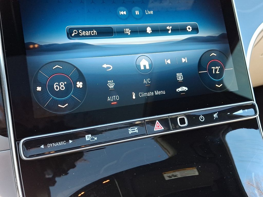 Thumbnail: 2026 Mercedes-Benz GLC - 11