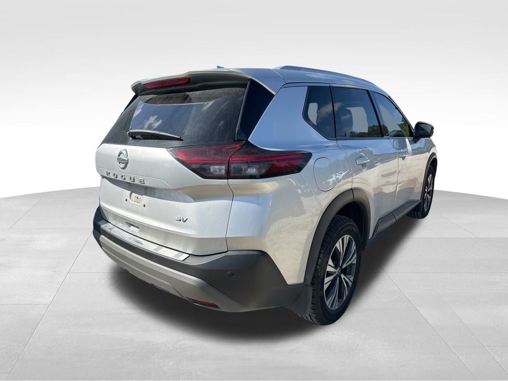 2021 Brilliant Silver Metallic Nissan Rogue SV FWD SUV