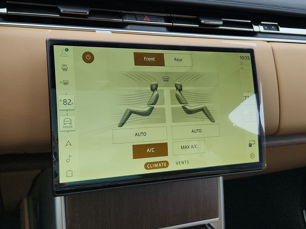 Thumbnail: 2026 Land Rover Range Rover - 8