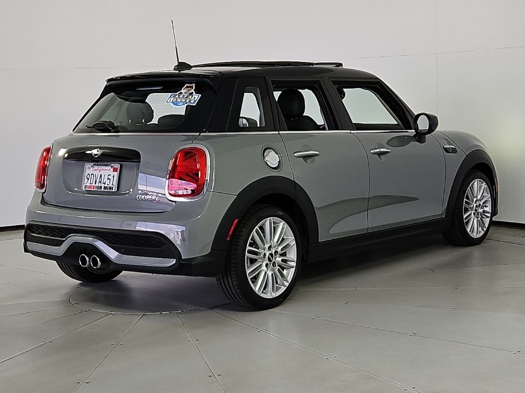 Thumbnail: 2023 MINI Cooper - 7