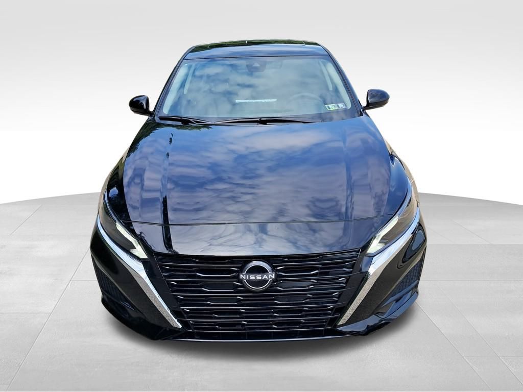 2025 Nissan Altima 2.5 SL - 8