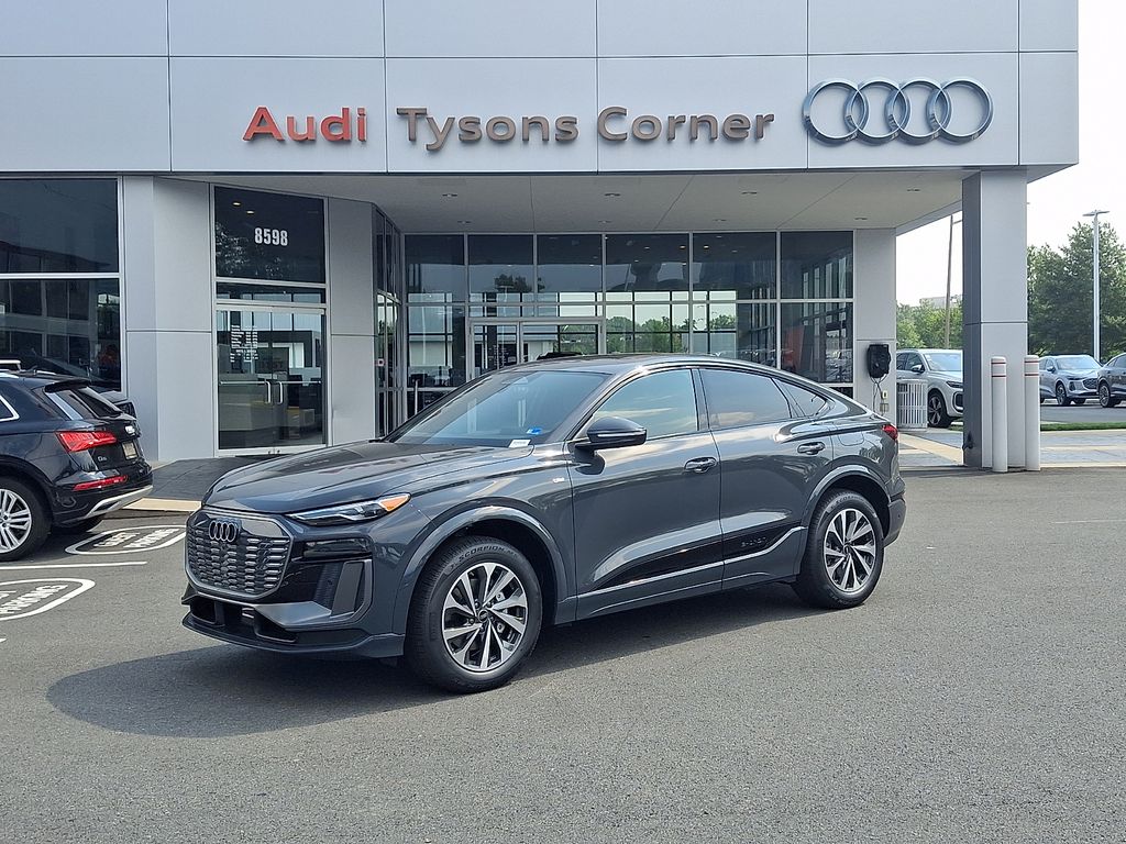 2027 Audi Q6 e-tron Premium -
                  Vienna, VA