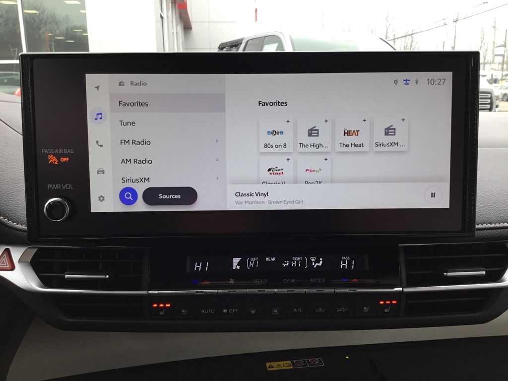 Thumbnail: 2026 Toyota Sienna - 23