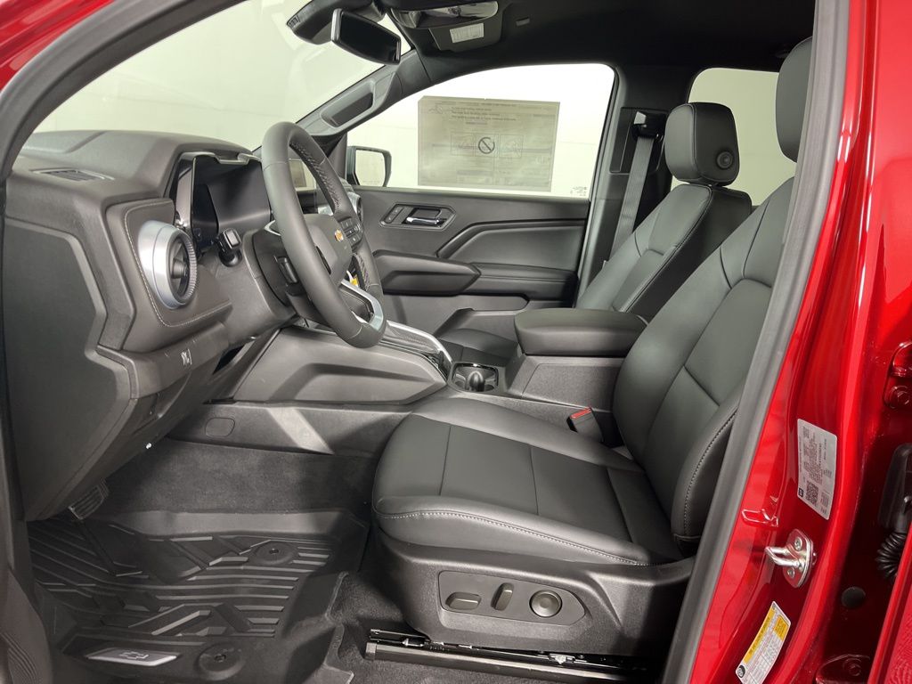 Thumbnail: 2026 Chevrolet Colorado - 21