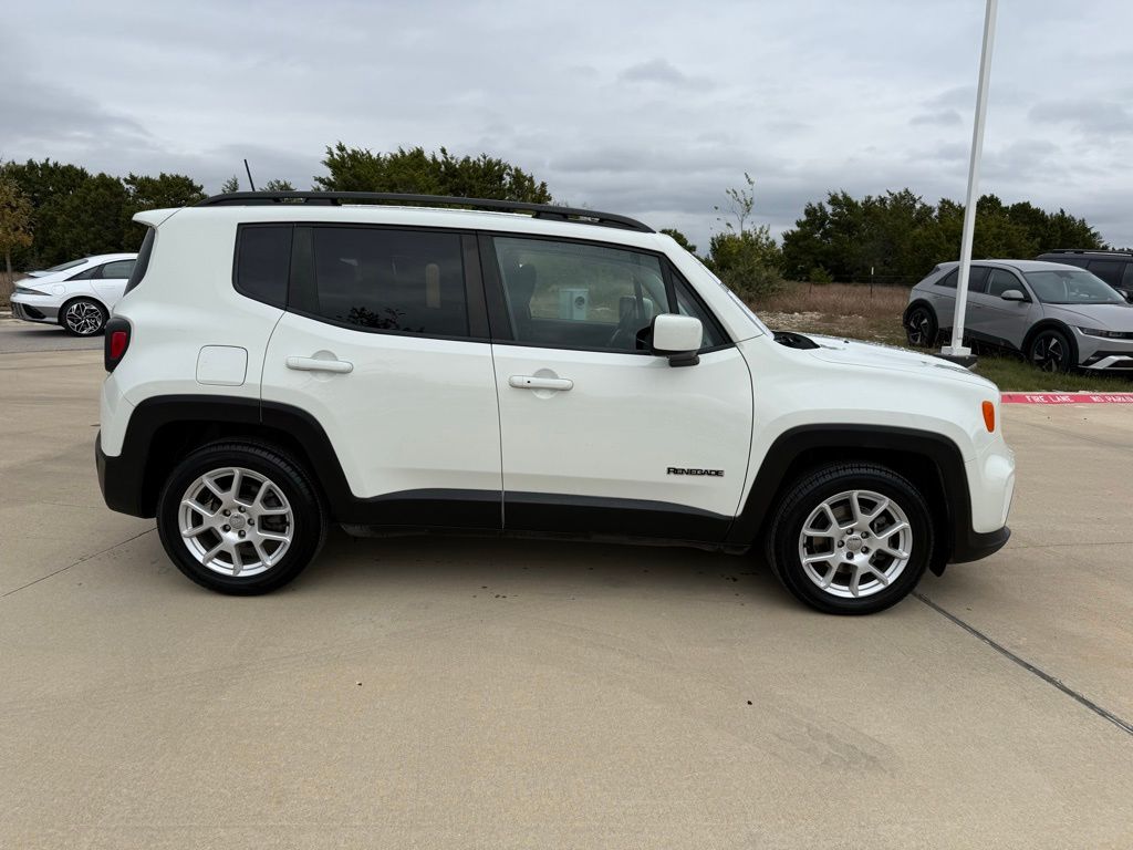 Thumbnail: 2019 Jeep Renegade - 4