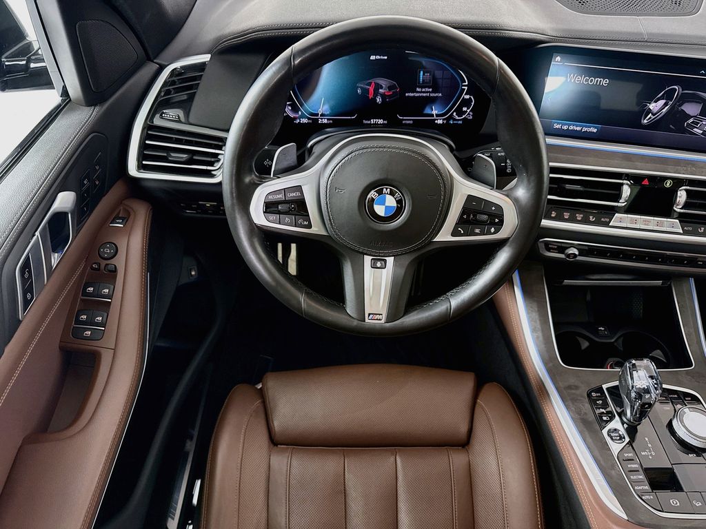 Thumbnail: 2021 BMW X5 - 10