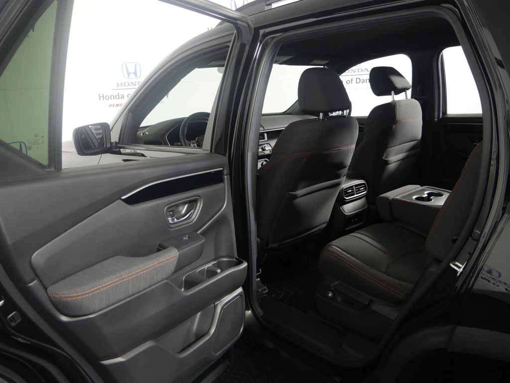 Thumbnail: 2025 Honda Pilot - 10