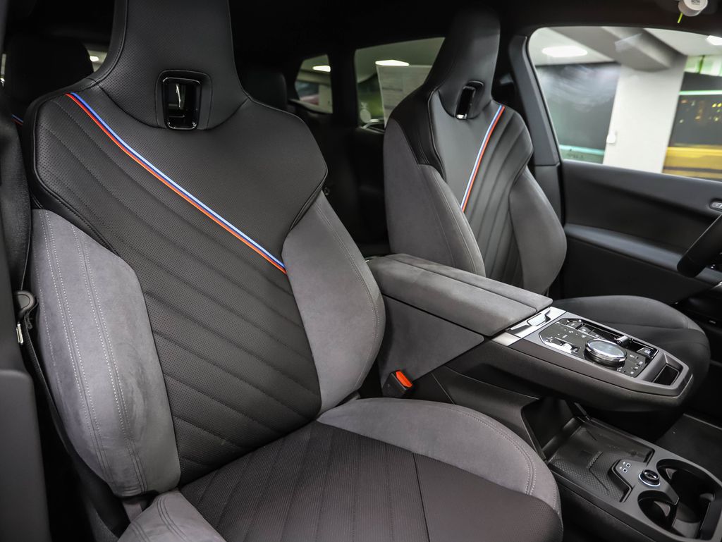 Thumbnail: 2026 BMW iX - 30