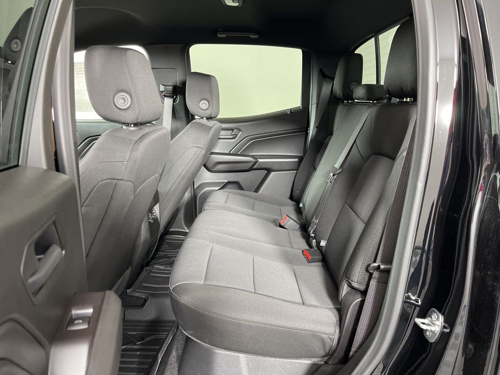 Thumbnail: 2026 Chevrolet Colorado - 19