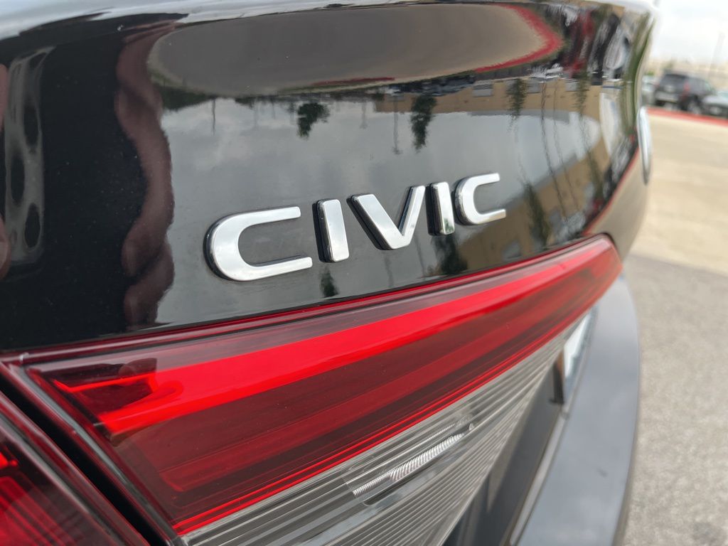 2024 Honda Civic Sport 8
