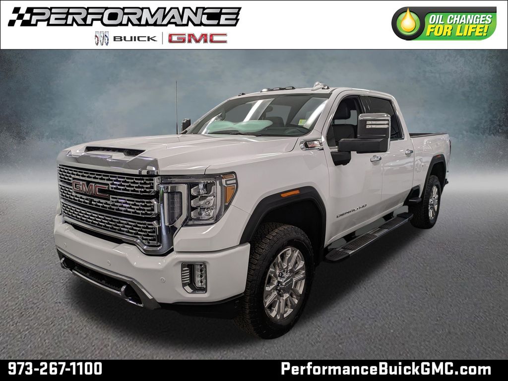 Summit White 2022 GMC Sierra 2500HD Pickup Truck Four-Wheel Drive Automatic
