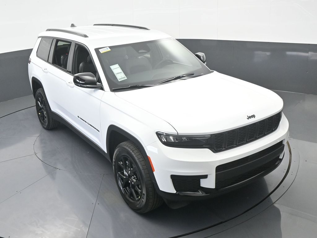 Used 2025 Bright White Clearcoat Jeep Altitude image 46