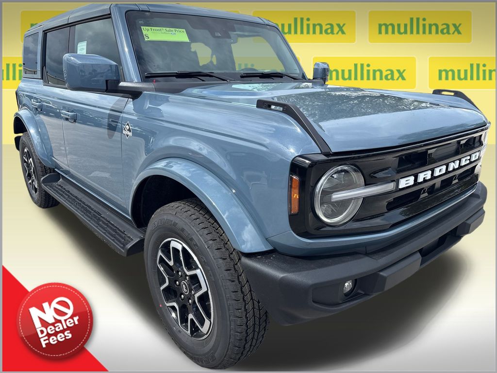 2025 Ford Bronco 4-Door Outer Banks's photo