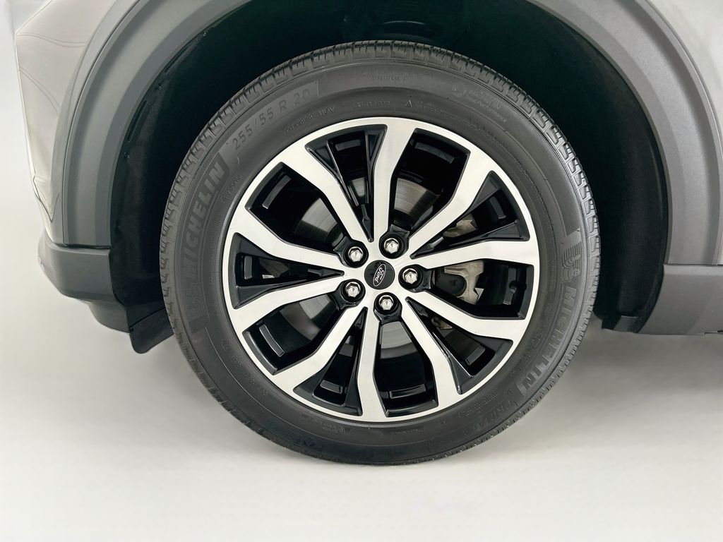 Thumbnail: 2023 Ford Explorer - 29