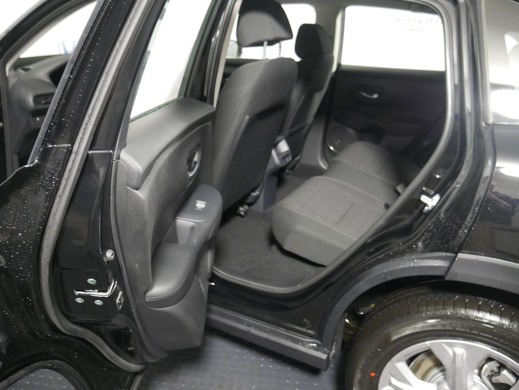 Thumbnail: 2027 Honda HR-V - 15