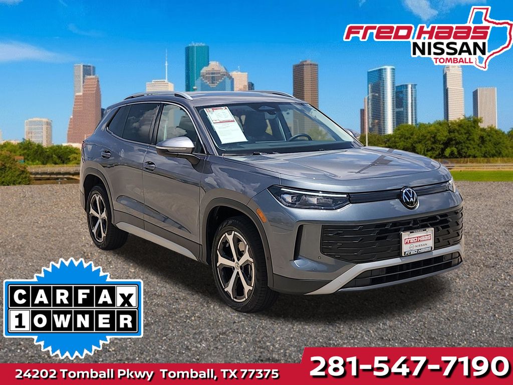 Platinum Gray Metallic 2026 Volkswagen Tiguan SUV / Crossover All-Wheel Drive 8-Speed Automatic
