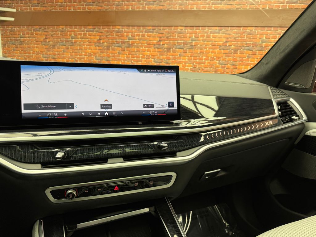 Certified Used 2024 Black BMW xDrive40i image 19