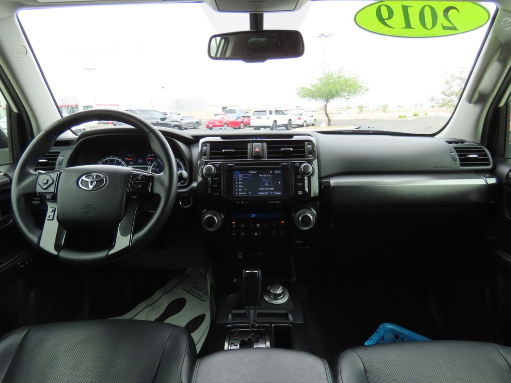2019 Toyota 4Runner Limited 13