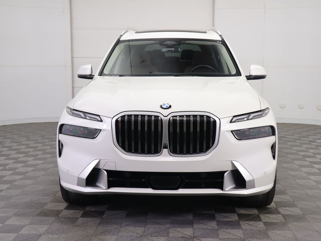 Thumbnail: 2023 BMW X7 - 2