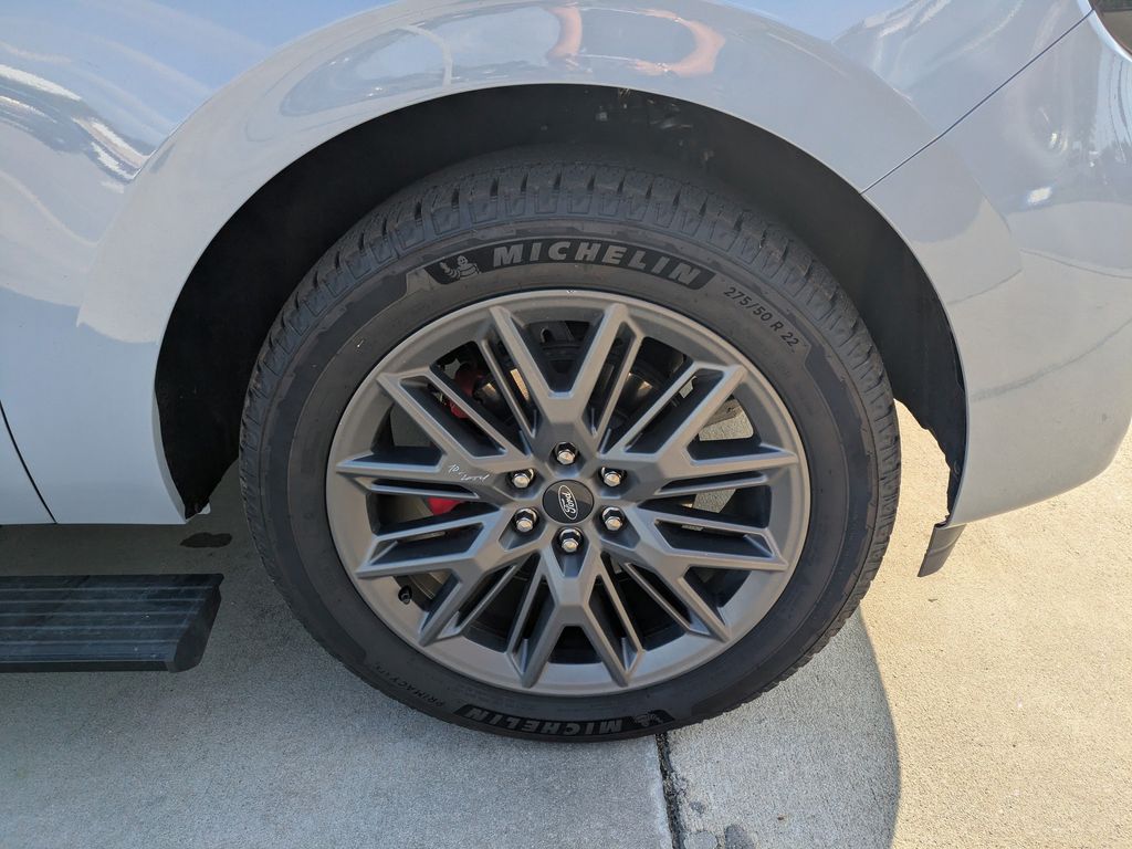 2025 Ford Expedition Platinum MAX