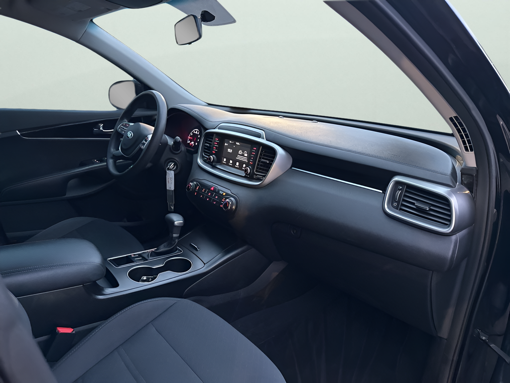 Used Car 2020 Kia Sorento  Lx For Sale Under $15,000 In Austin, Texas