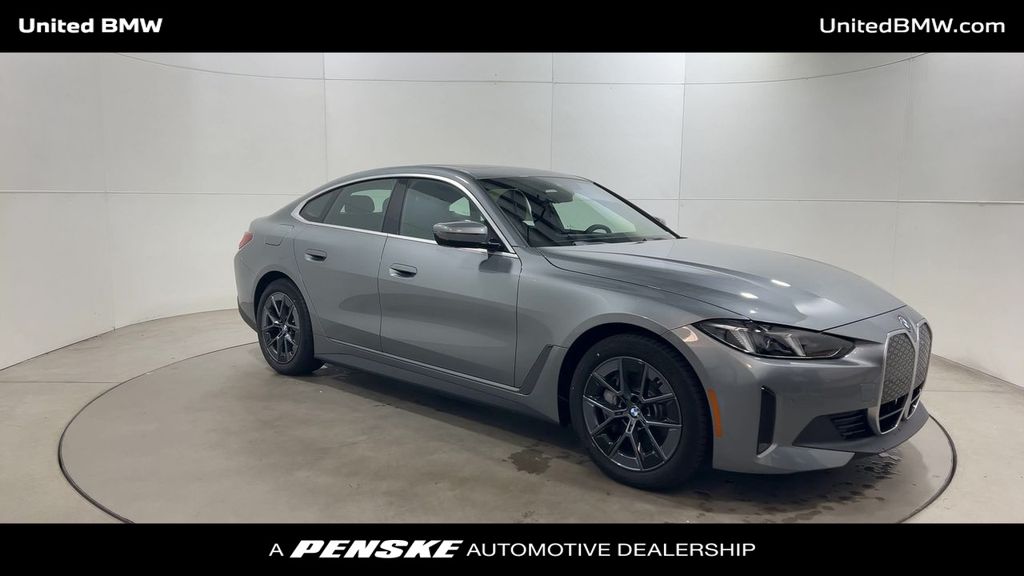 2025 BMW i4 eDrive40 2