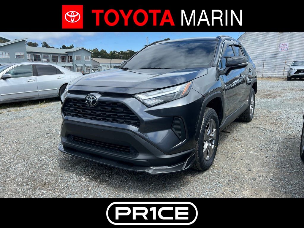 2025 Toyota RAV4 Hybrid LE AWD's photo