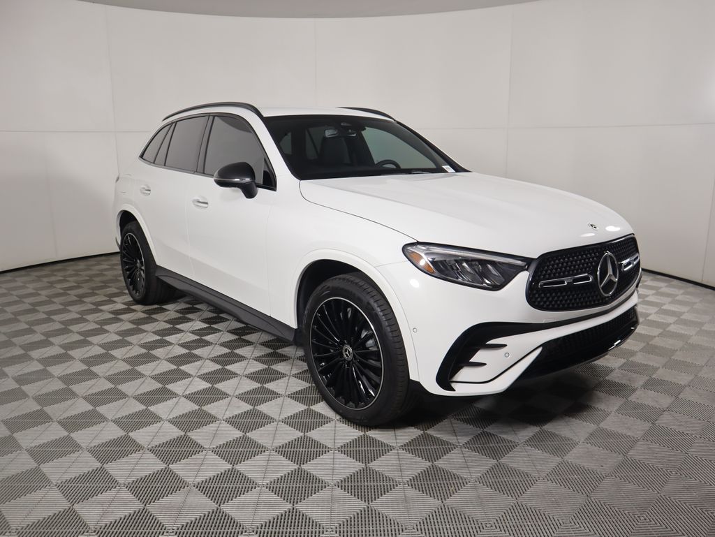Thumbnail: 2026 Mercedes-Benz GLC - 3